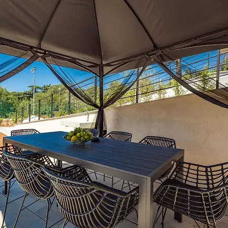 Holiday home Lavendel Pula